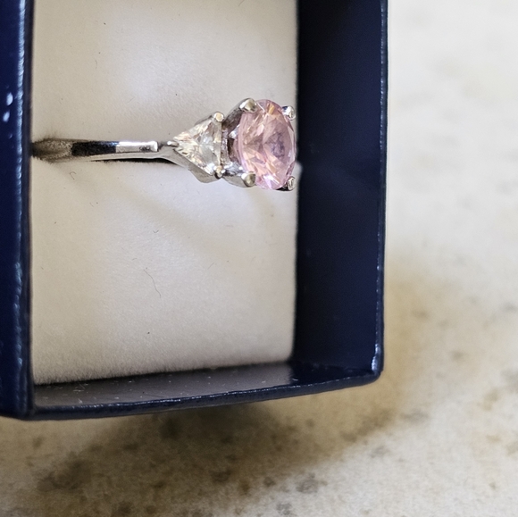 NEW Pink Simulated Diamond • Sterling Silver Art Deco Ring • size 7.5 - Picture 2 of 6